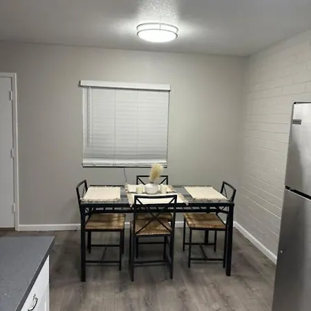 West Mitchell Apartment Phoenix Exterior photo